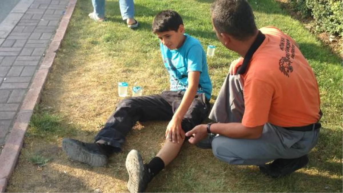 Konya\'da Otomobilin Çarptığı Suriyeli Çocuk Yaralandı