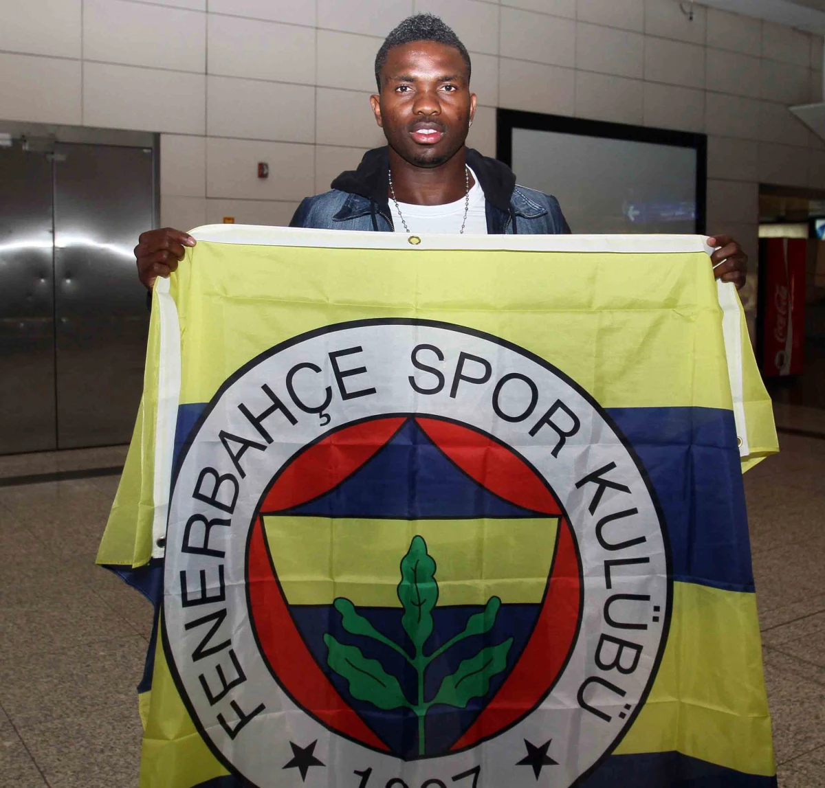 Fenerbahçe, Yobo ile Yollarını Ayırdı