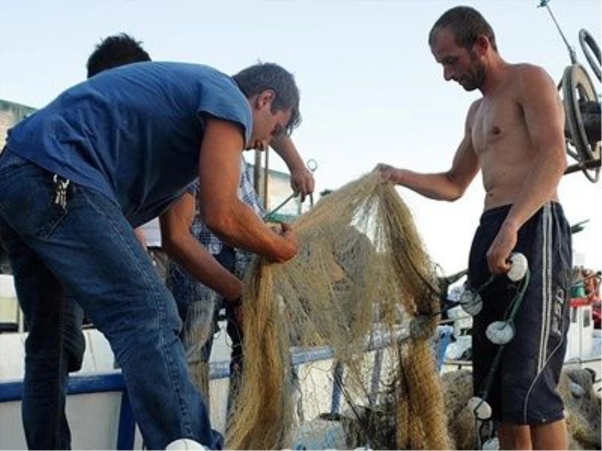 Balıkçılar Son Hazırlıklarını Yapıyor