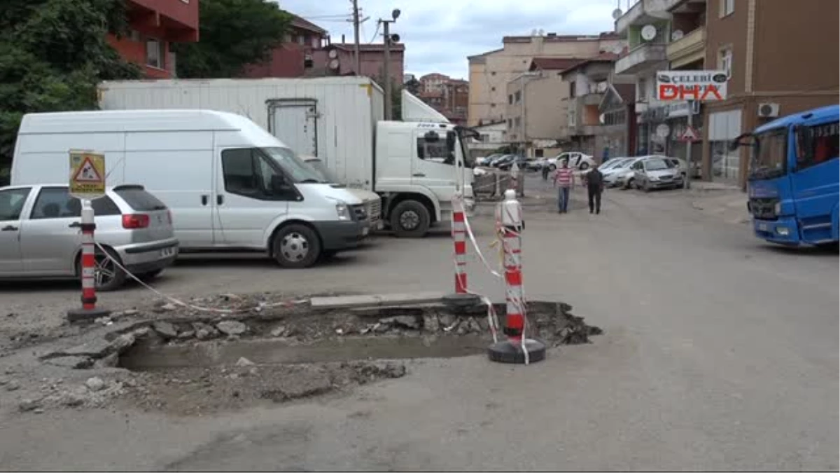 Belediyenin Açtığı Kanalizasyon Çukurlarına Tepki