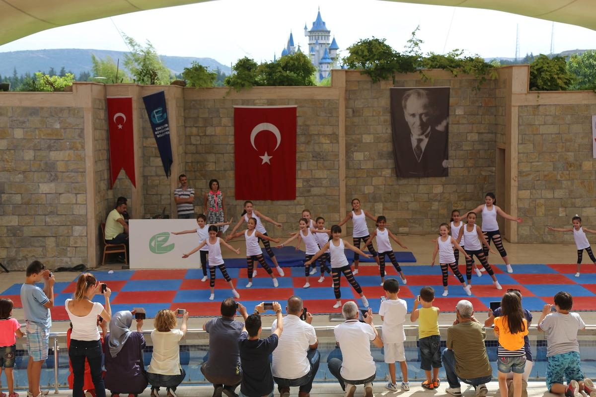 Eskişehir Büyükşehir Belediyesi Yaz Okulları Sona Erdi