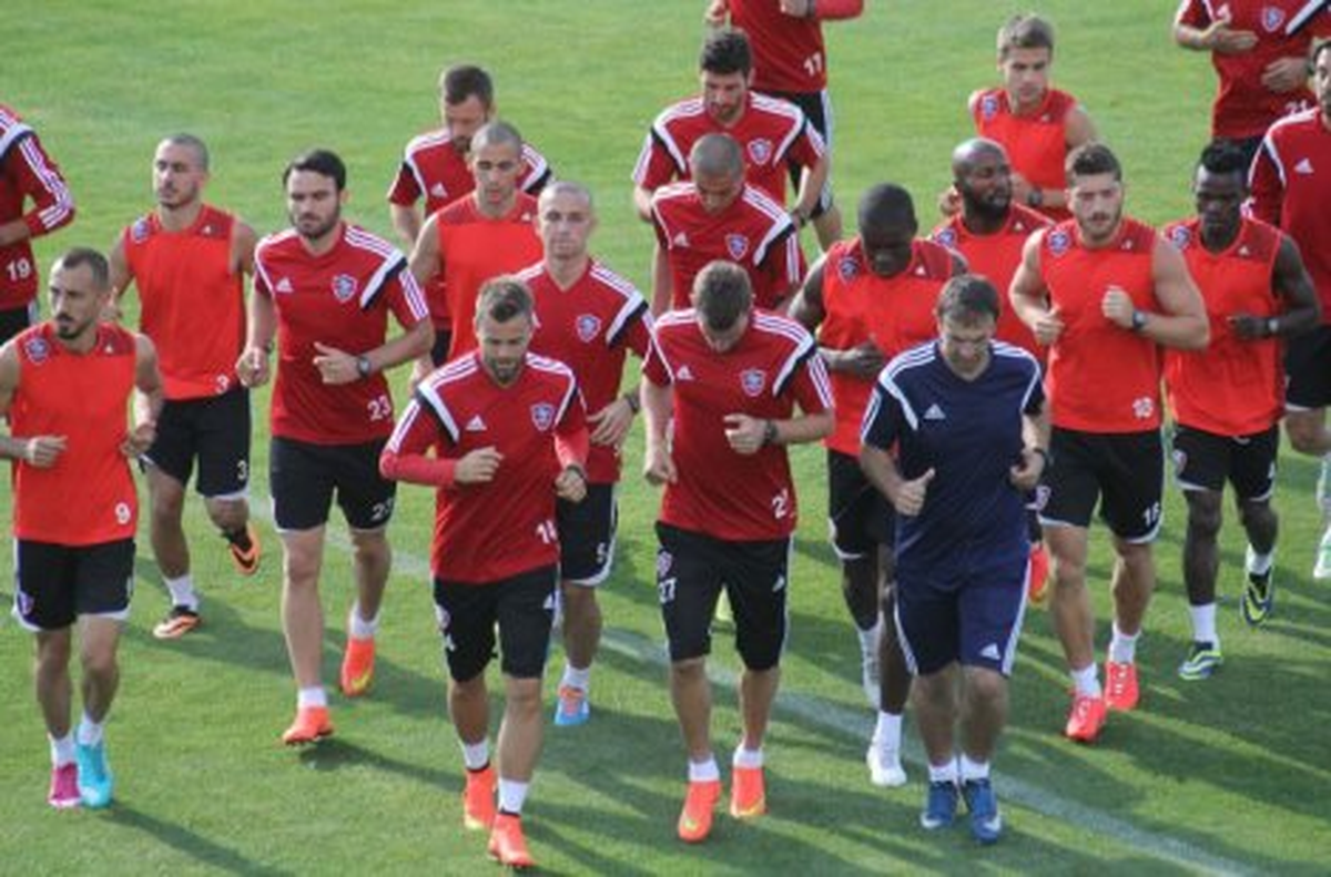 Kardemir Karabükspor\'da Fenerbahçe Hazırlıkları
