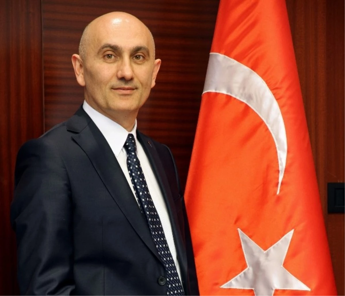 Hasan Kalyoncu Üniversitesi Rektörü Yılmaz\'dan Zafer Bayramı Mesajı
