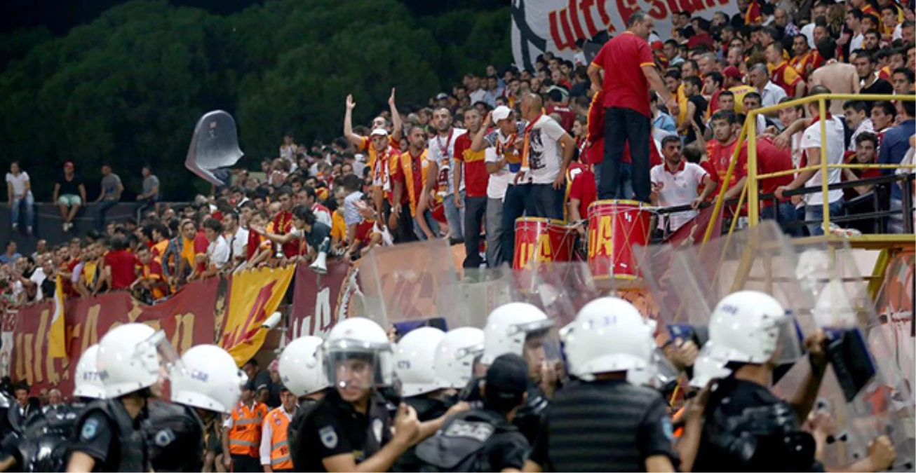 Süper Kupa Maçı Öncesi ve Sonrasında 51 Kişi Gözaltına Alındı