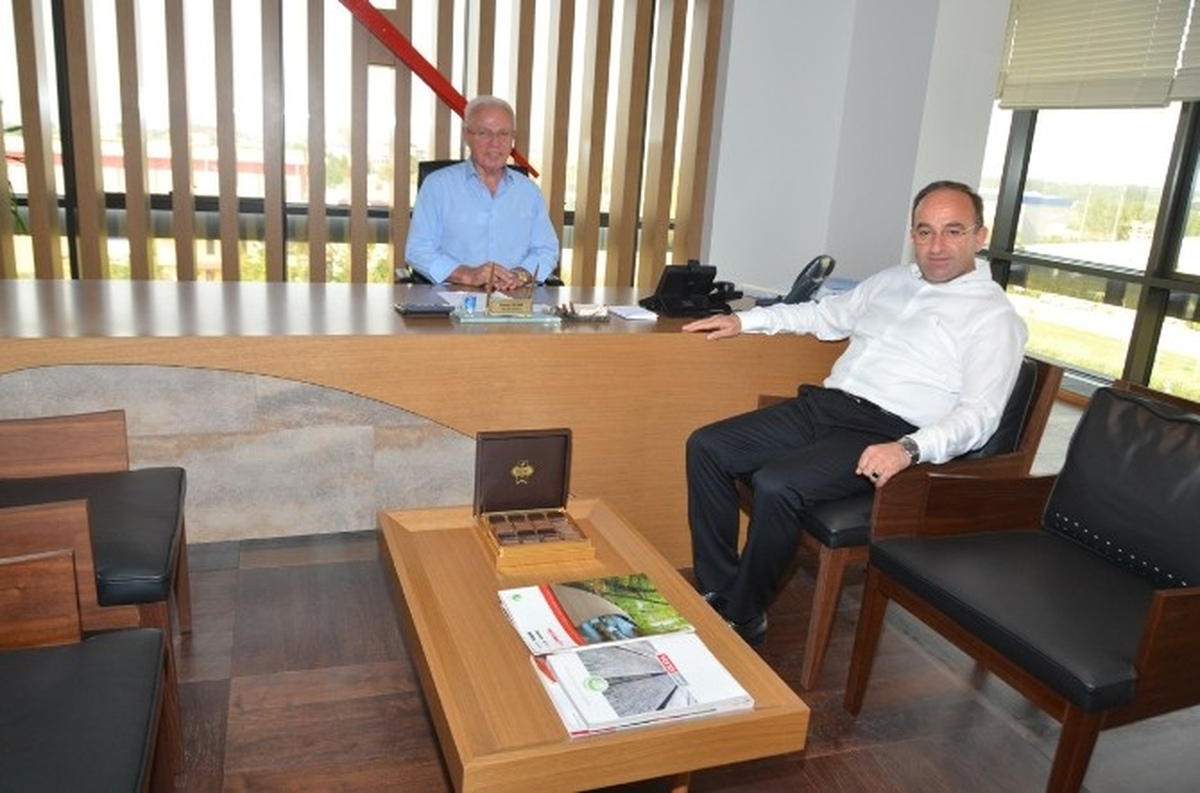 Üzülmez Özel Sektörle İstişarede
