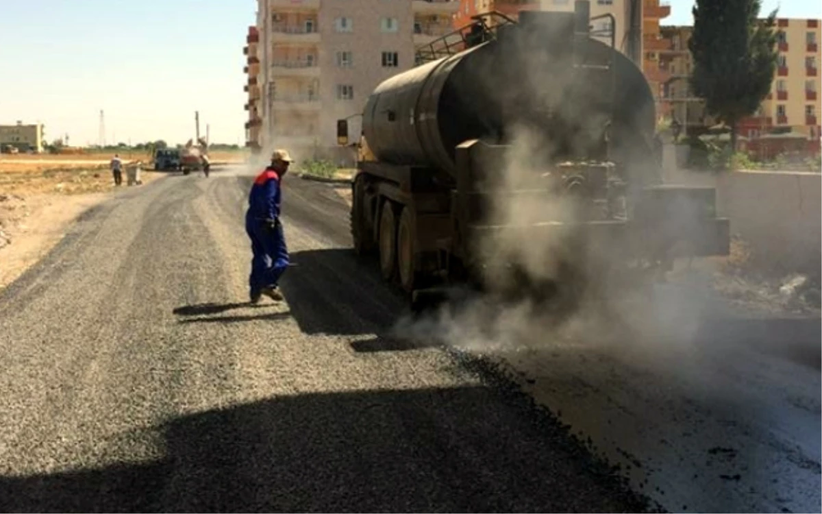 Viranşehir\'de Sokak Asfaltlama Çalışması Sürüyor