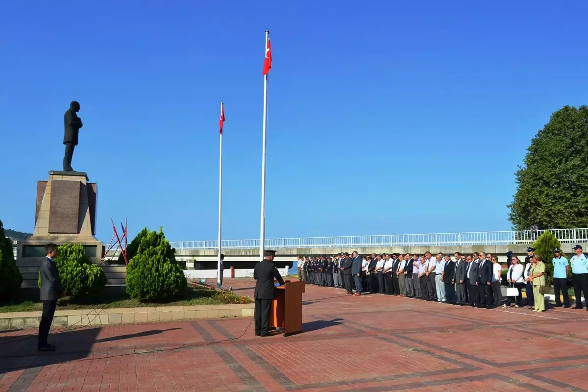 Alaplı\'da 30 Ağustos Zafer Bayramı Töreni Düzenlendi