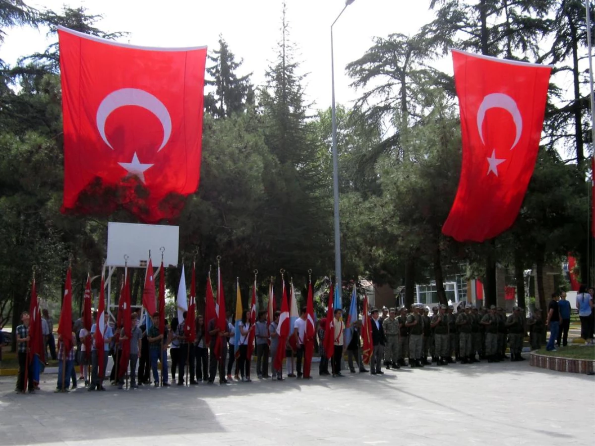 Tokat, 30 Ağustos Zafer Bayramı Heyecanını Şiirlerle Yaşadı