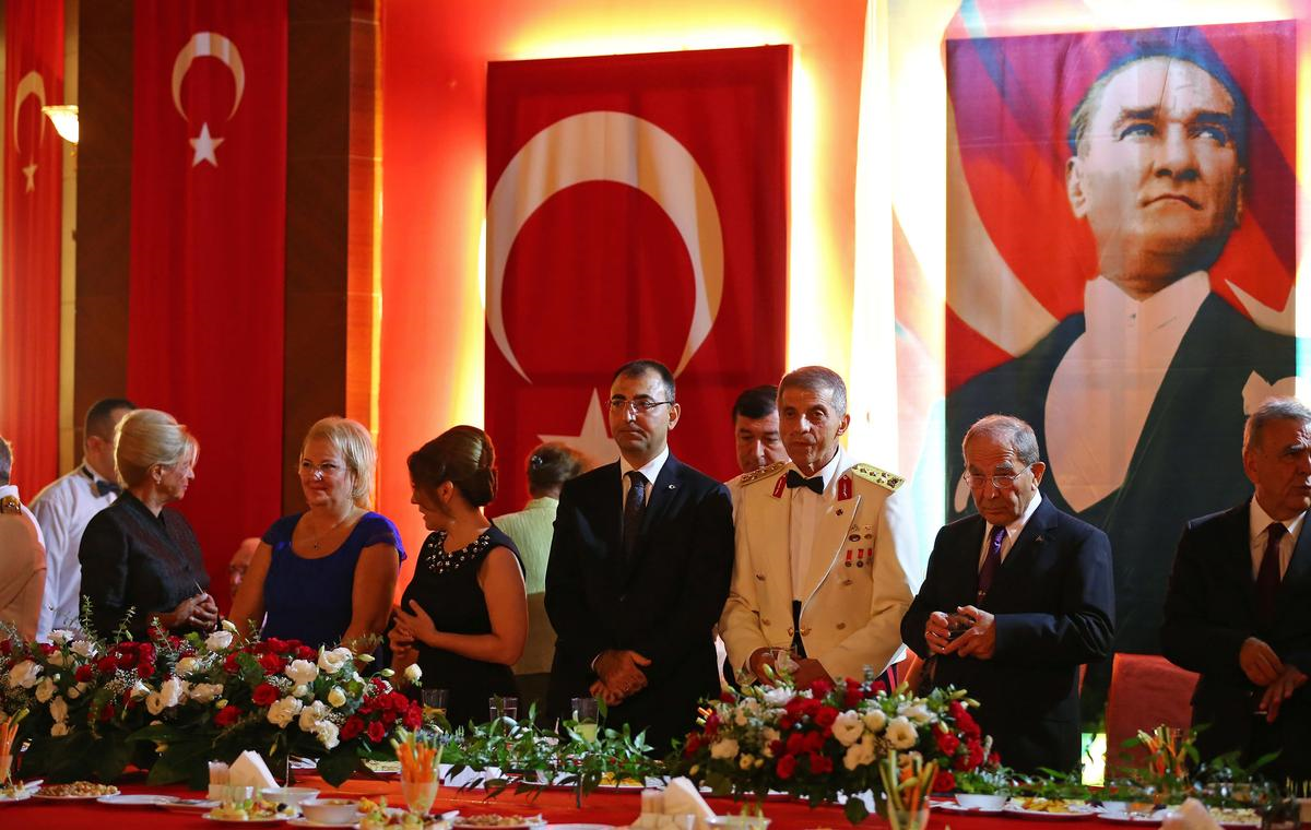 İzmir\'de 30 Ağustos Zafer Bayramı Coşkusu