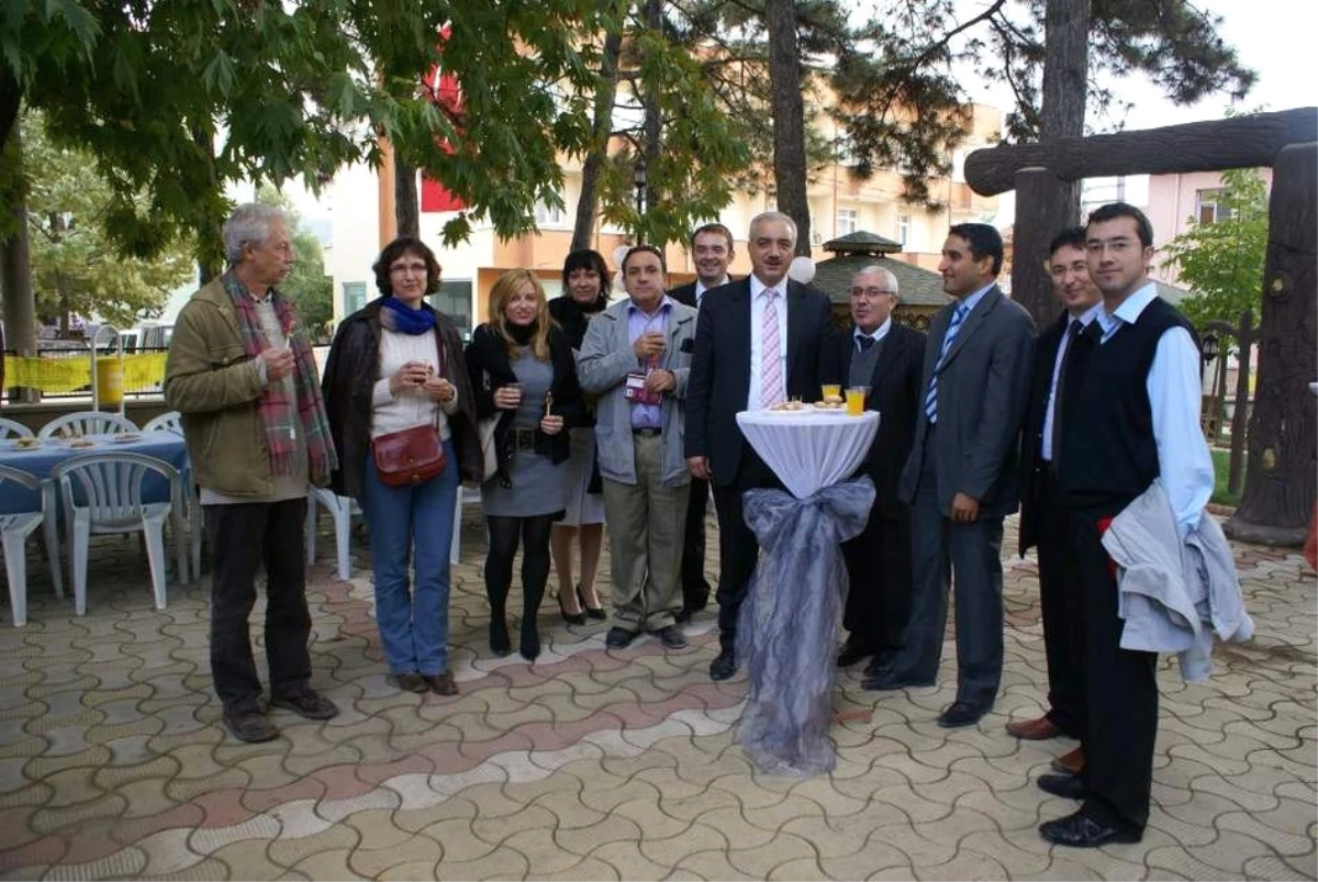 Orhaneli\'de Meydana Gelen Yangın Büyümeden Söndürüldü