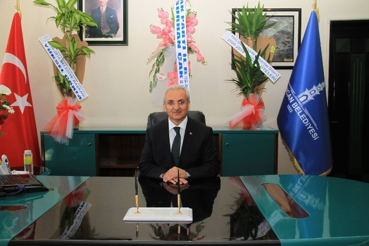 Erzincan Belediye Başkanı Başsoy\'dan Zafer Bayramı Kutlama Mesajı