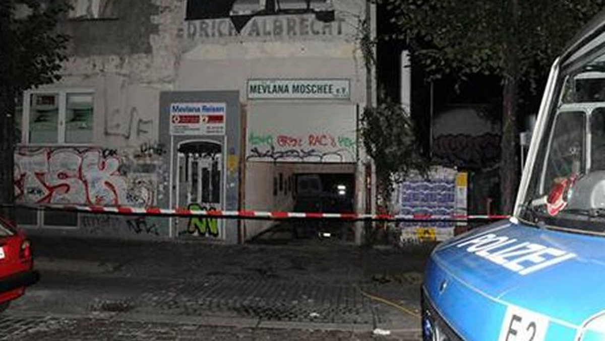 Berlin\'deki Cami Kundaklanmasıyla İlgili Bir Ürdünlü Gözaltına Alındı