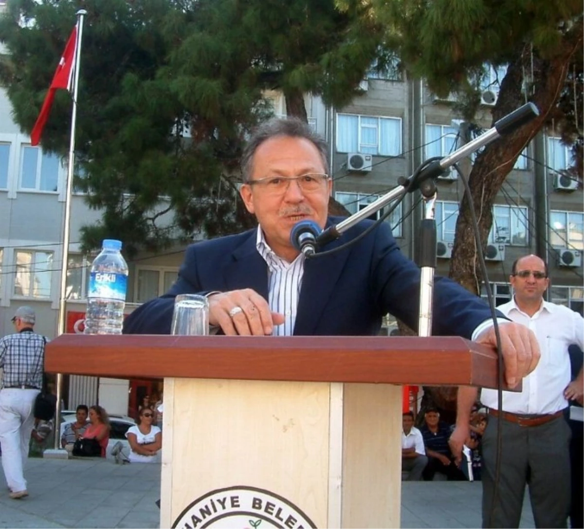 Burhaniye\'de Festival Coşkusu