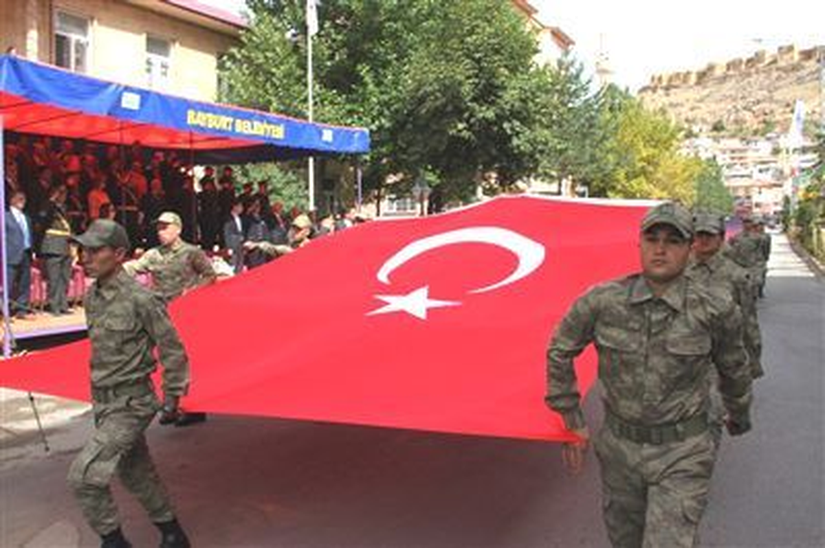 Büyük Zafer\'in 92. Yıl Dönümü Törenle Kutlandı