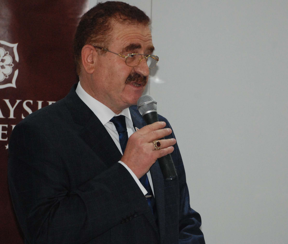 Diyarbakır\'da Gazetecinin Kaçırılması