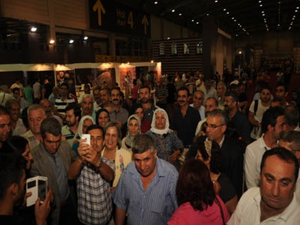 Diyarbakır Standına Ziyaretçi Akını
