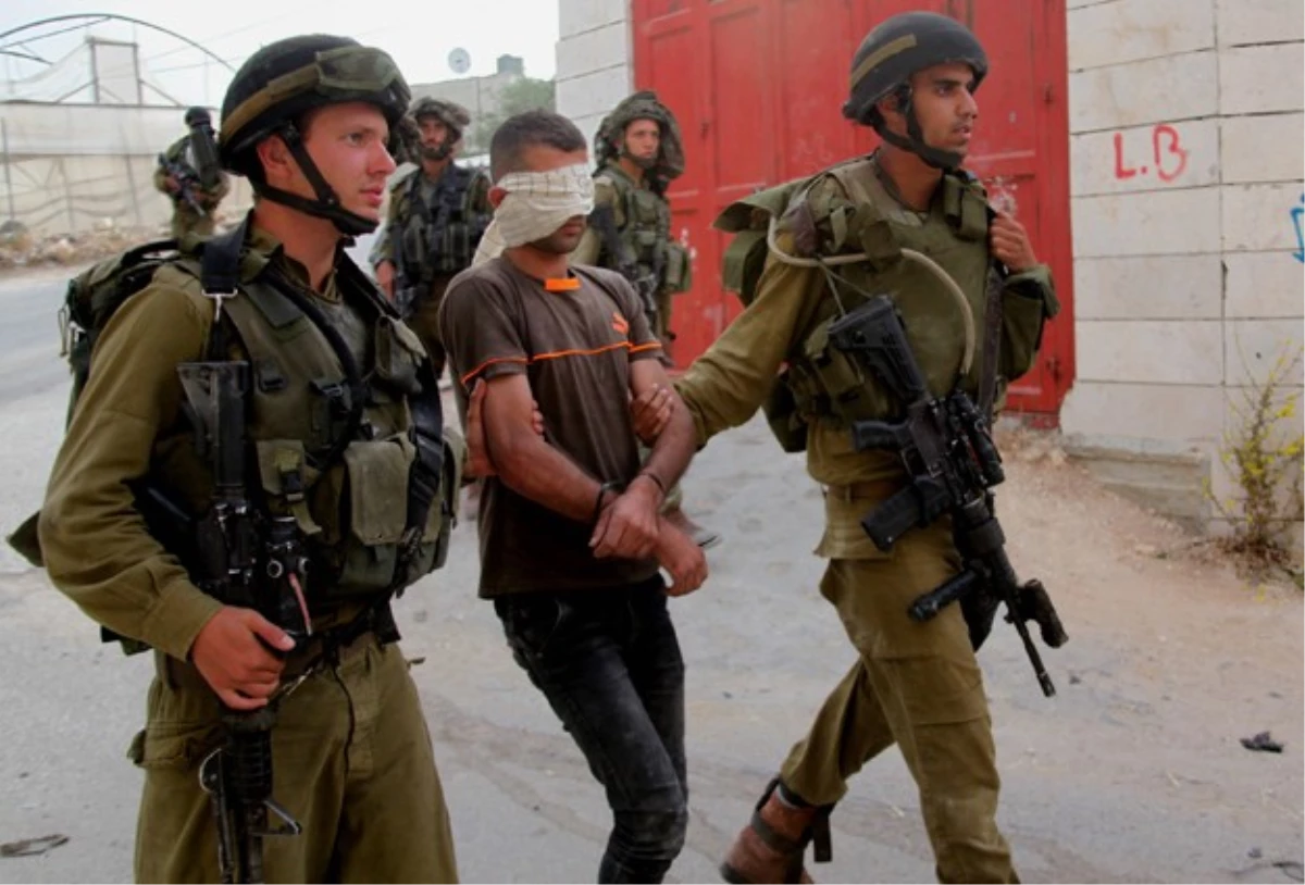İsrail, Ağustosta 597 Filistinliyi Gözaltına Aldı