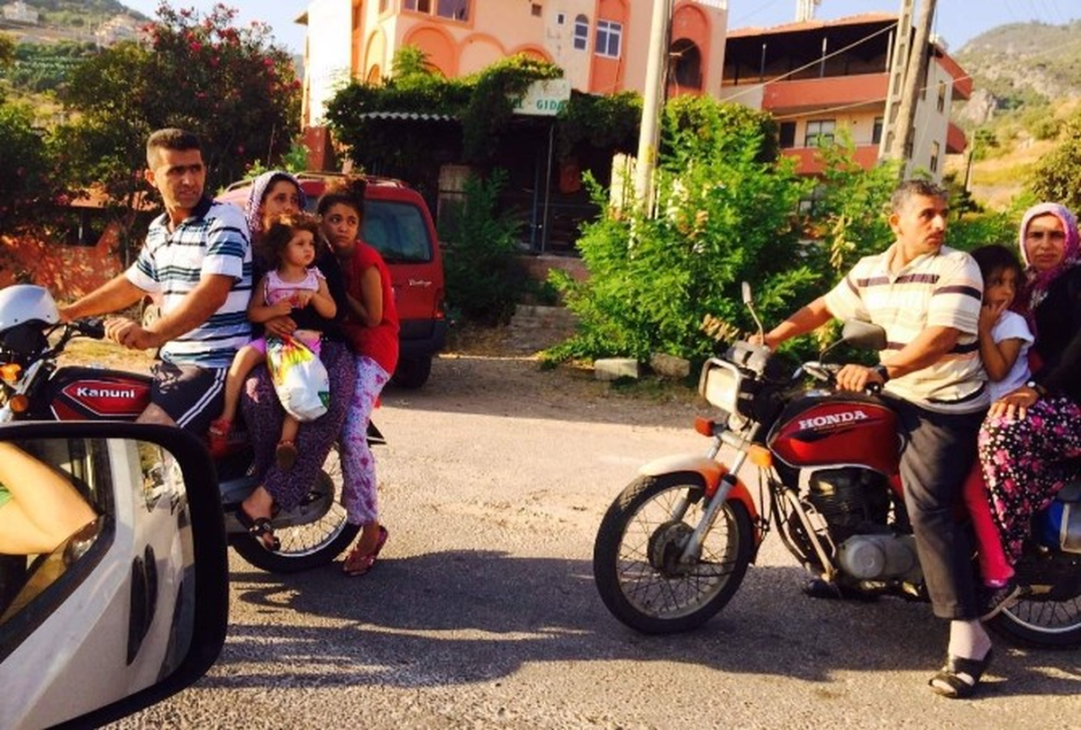 Kask Yok, Güvenlik Yok, Yolcu Çok