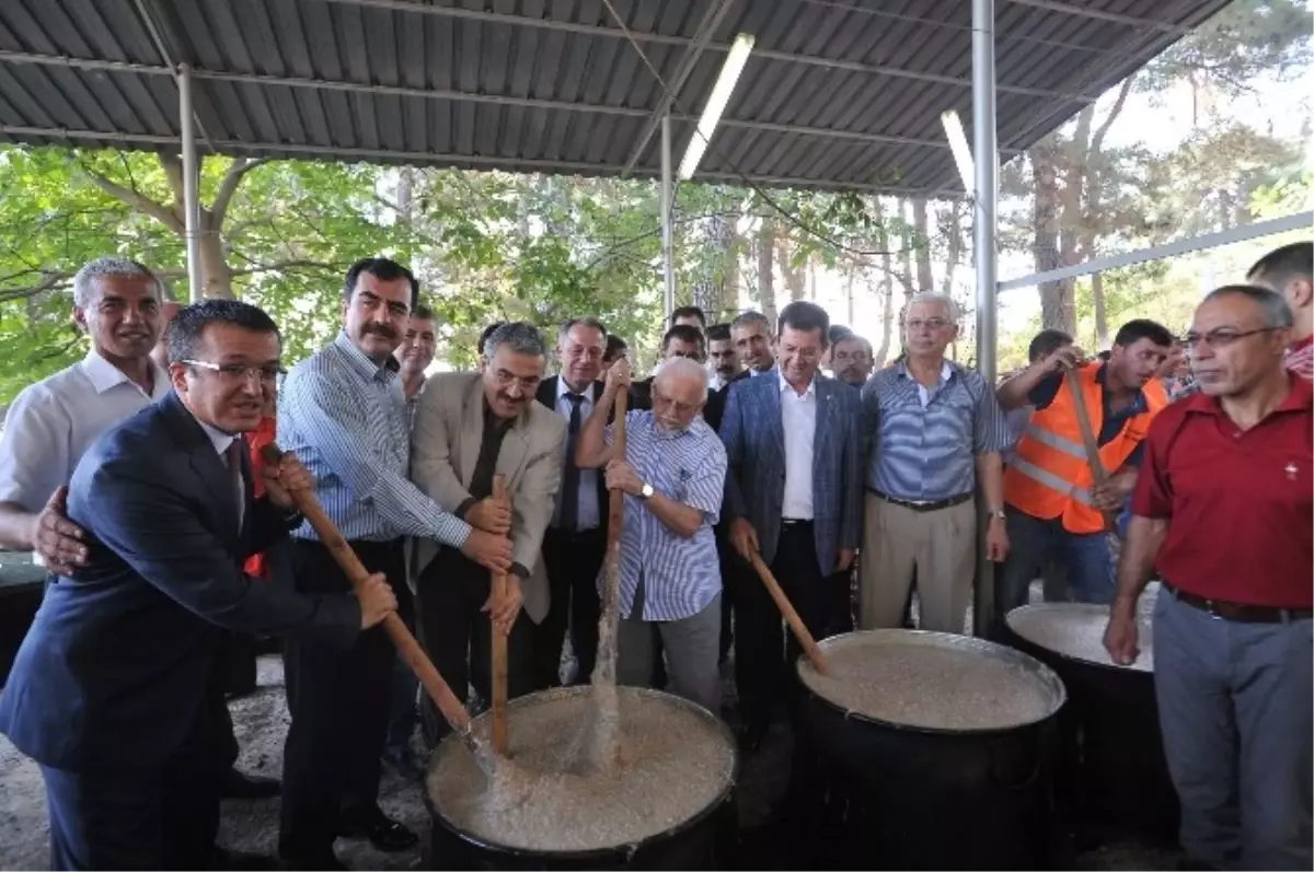 732 Yıllık Gelenek 20 Bin Kişiyi Buluşturdu