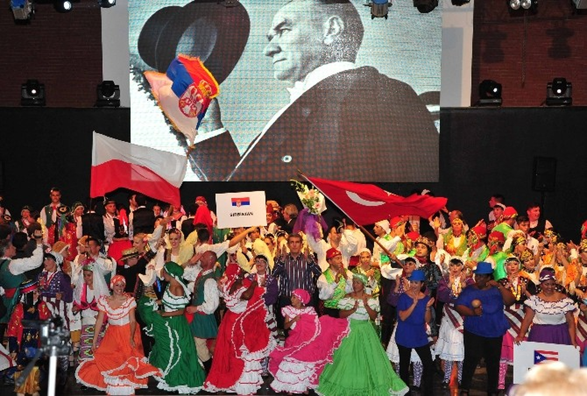 Balçova\'da Zafer Bayramı Coşkusu