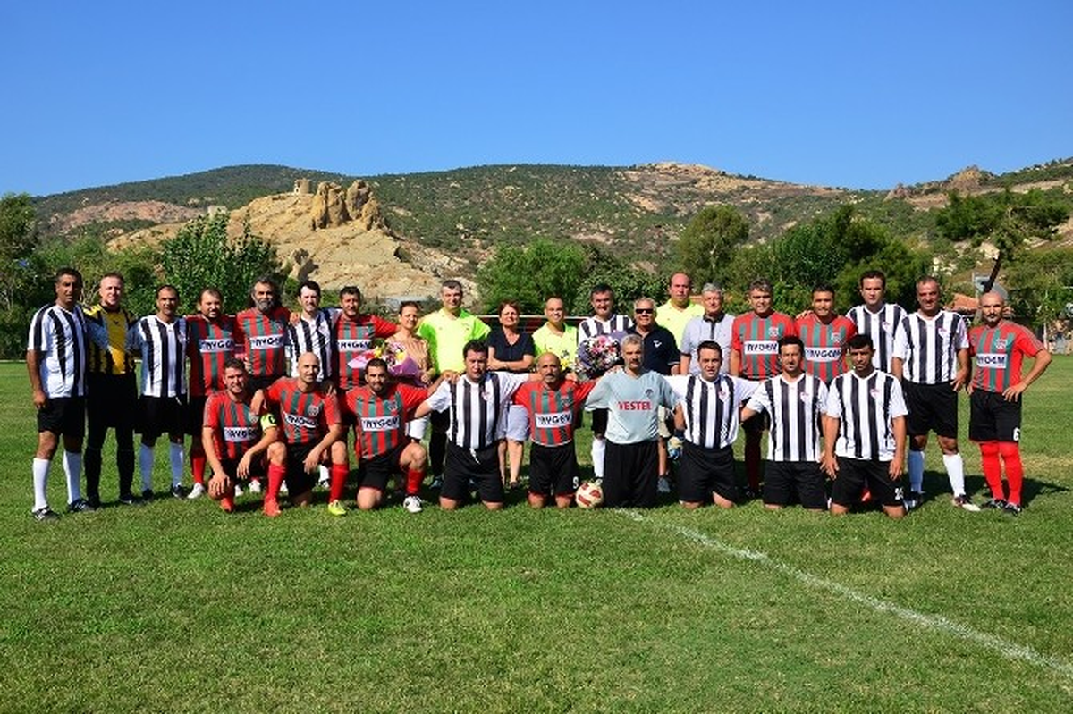 Futbol Masterleri, Nihat Hüsenay Anısına Sahaya Çıktı