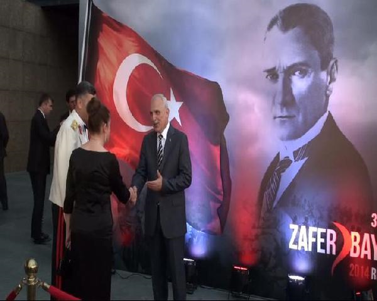 İstanbul Valiliği\'nden Zafer Bayramı Resepsiyonu