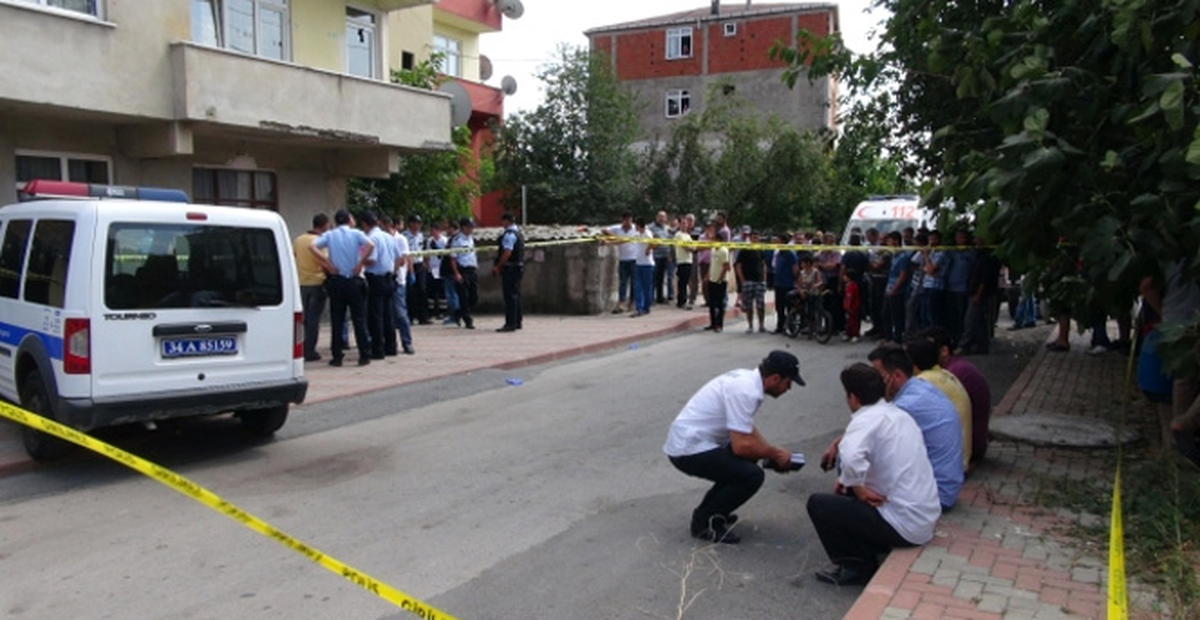 Sancaktepe\'de Baba, İki Oğlunu Pompalı Tüfekle Öldürdü