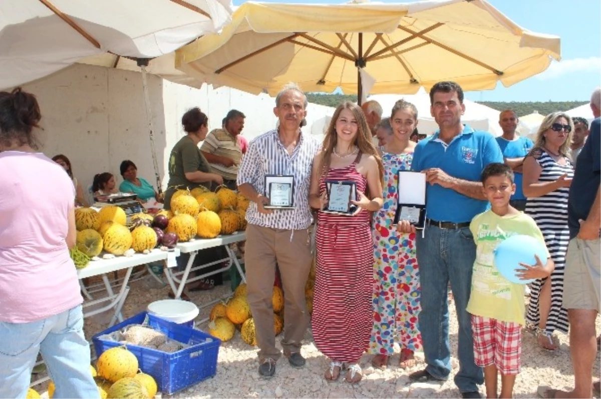 Urla Nohutalan Köyünde 1. Kavun Festivali