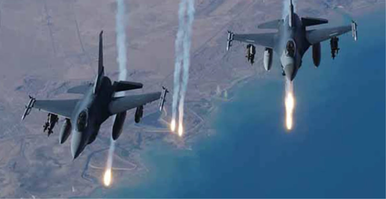 ABD Savaş Uçakları IŞİD\'i Vurmaya Devam Ediyor