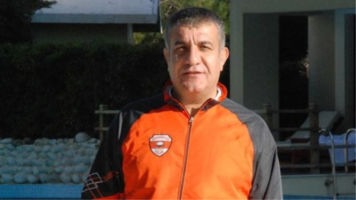 Adanaspor\'un Basın Sözcüsü Bülent Uzel: Lig Uzun Bir Maraton