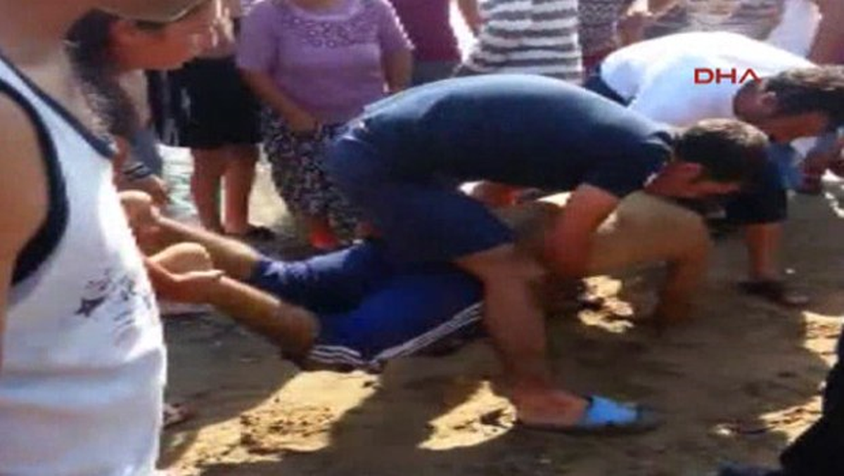 Bostancı Sahili'nde Can Pazarı