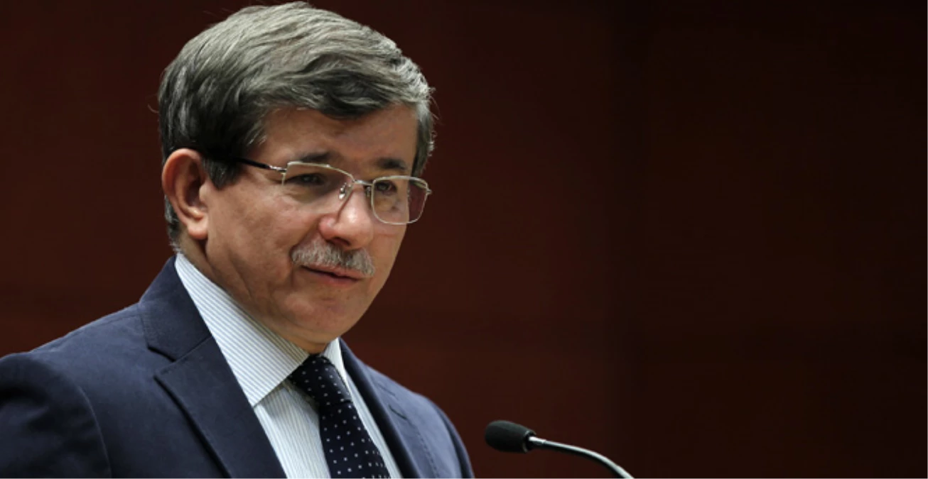 Davutoğlu: Üniversiteye Dönmek Kaçmak Olurdu