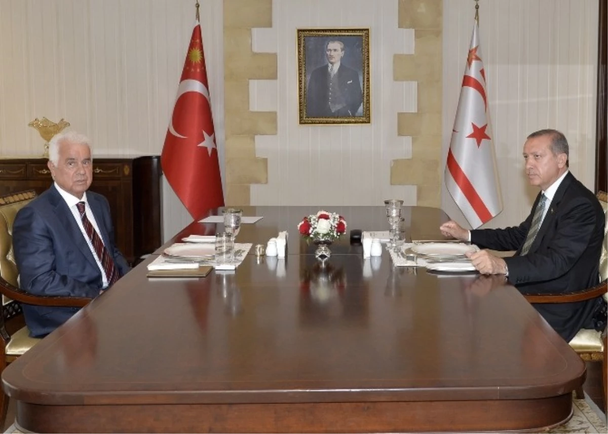 Erdoğan, KKTC Cumhurbaşkanı Eroğlu ile Görüştü