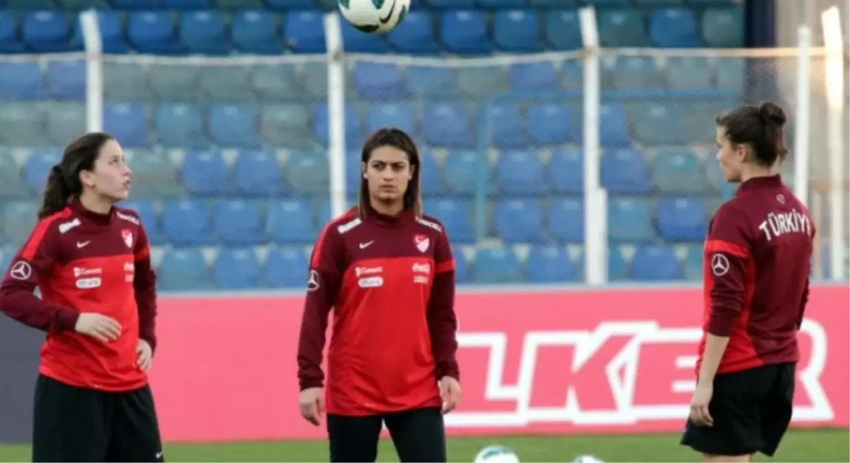 Futbol: Kızlar 19 Yaş Altı Avrupa Şampiyonası Elemeleri