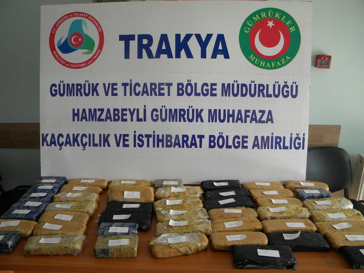 Gümrük Kapısında Uyuşturucu Operasyonu