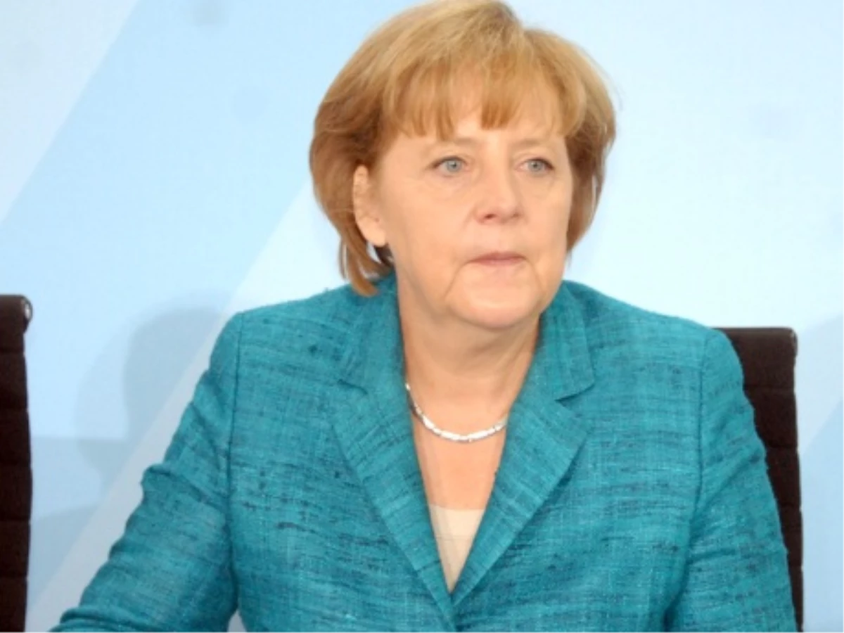 Merkel: Yol Vergisi Koalisyon Protokolünde Var