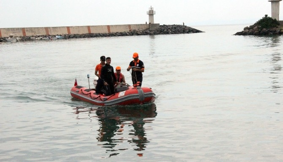 Marmara Denizi\'nde Endişeli Bekleyiş