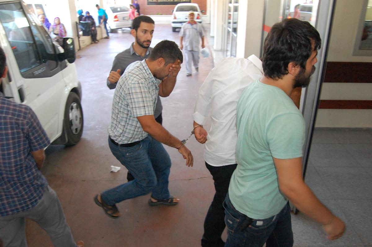 Şanlıurfa\'da Başkasının Yerine Sınava Girdikleri İddiası