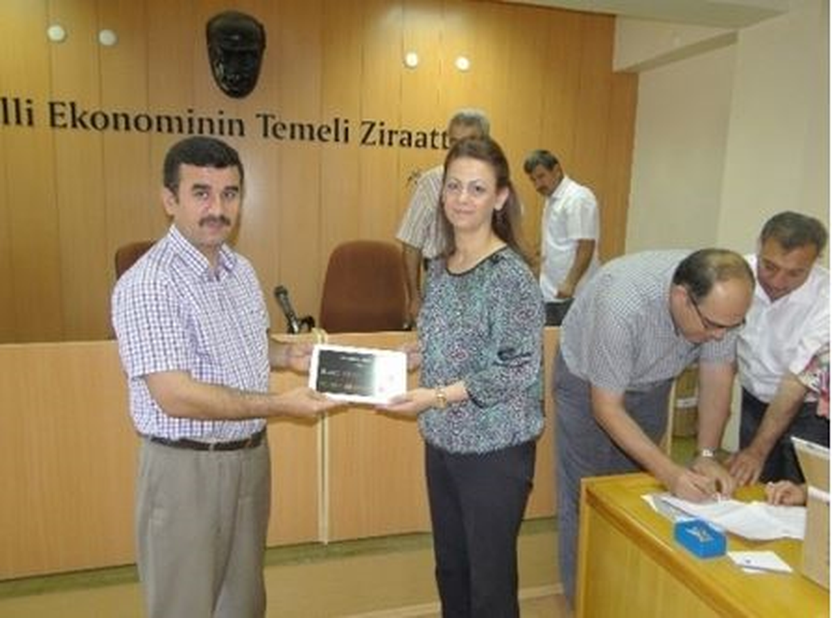 Tar-Gel Personeline Tablet Dağıtıldı