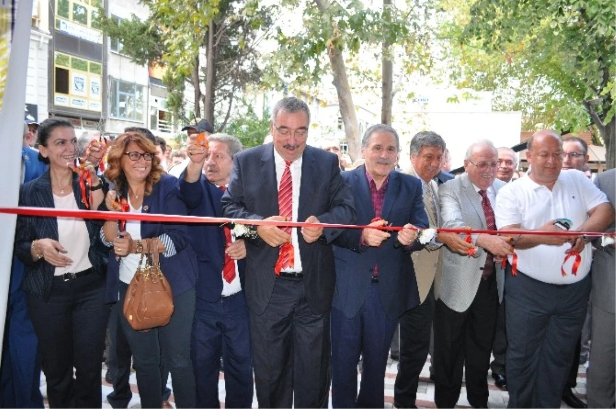 450 Yıllık Sokollu Mehmet Paşa Külliyesi\'ndeki Hamam Açıldı