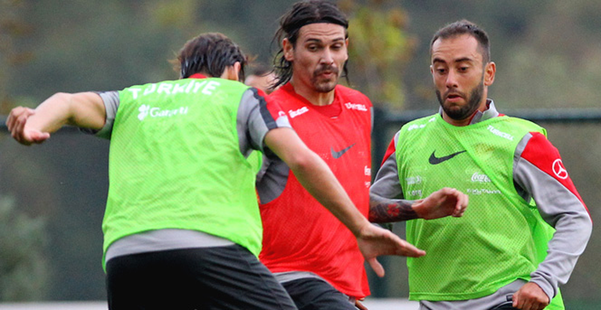 A Milli Futbol Takımı, Danimarka\'ya Gitti