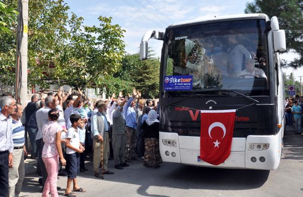 Adıyaman\'da İlk Hacı Kafilesi Yola Çıktı