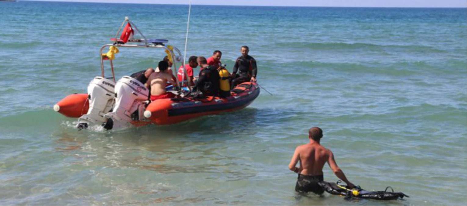 Afad Denizde Kaybolan 4 Genci Arama Çalışmalarına Devam Ediyor