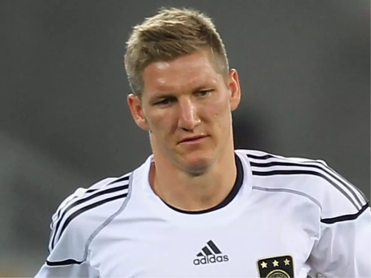 Alman Milli Takımının Yeni Kaptanı Schweinsteiger