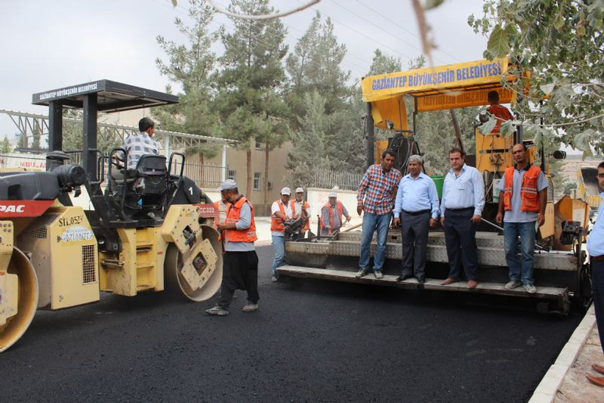 Kilis\'te Asfalt Çalışmalarına Hız Verildi