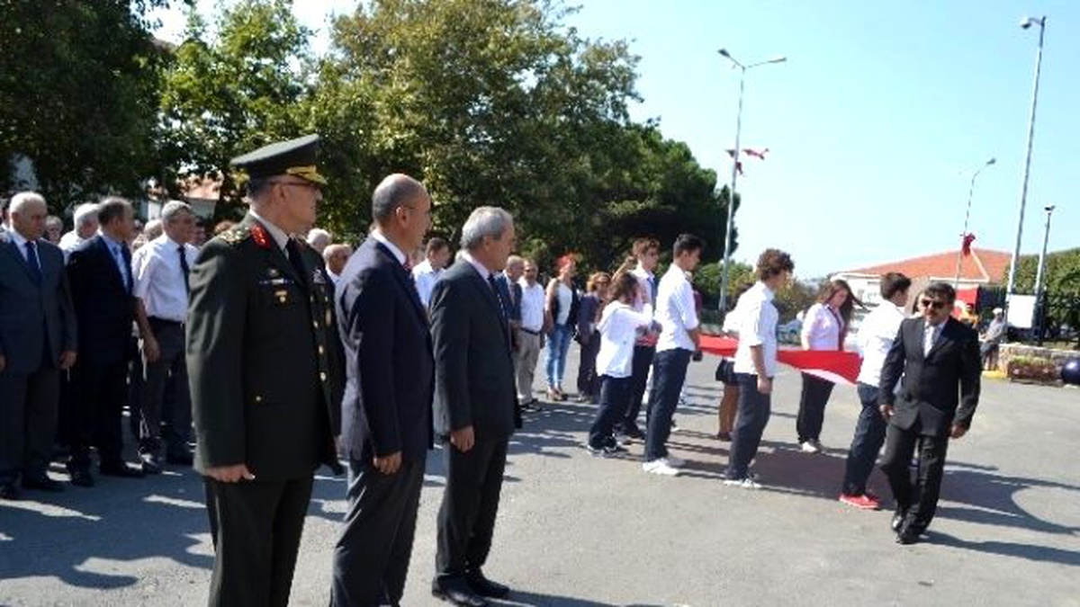 Atatürk\'ün Gelibolu\'ya Gidişi Kutlandı