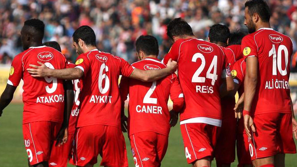 Balıkesirspor Arada Eskişehirspor\'la Oynayacak