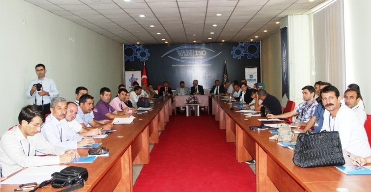 Çekud\'dan Öğretmenlere Çevre Eğitimi Kursu