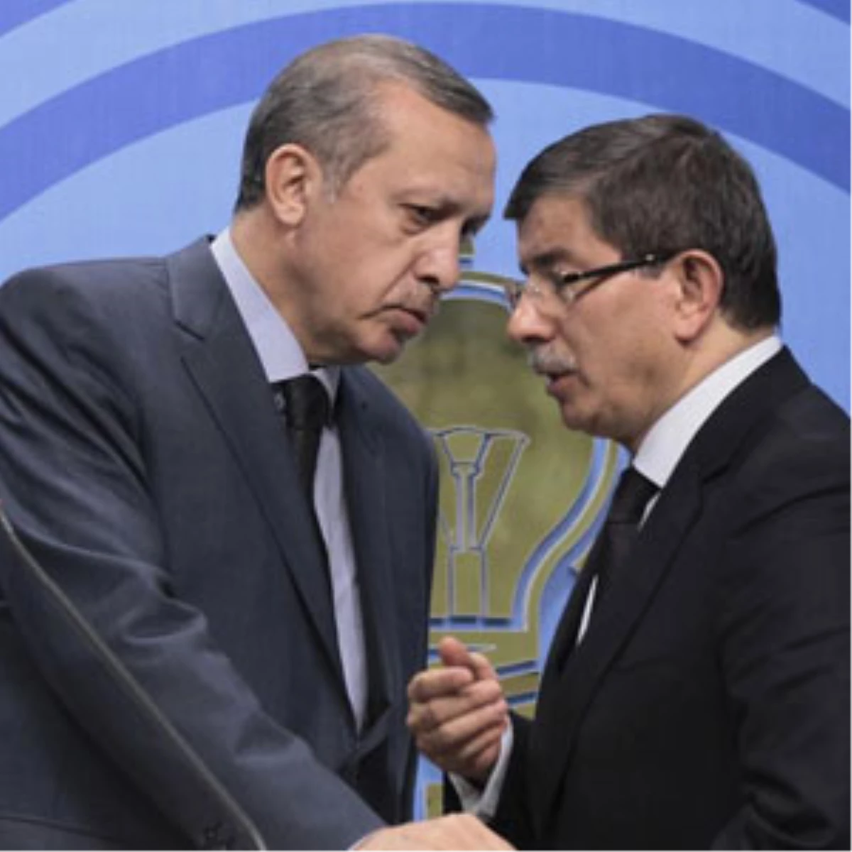 Cumhurbaşkanı Erdoğan, Başbakan Davutoğlu ile Görüştü