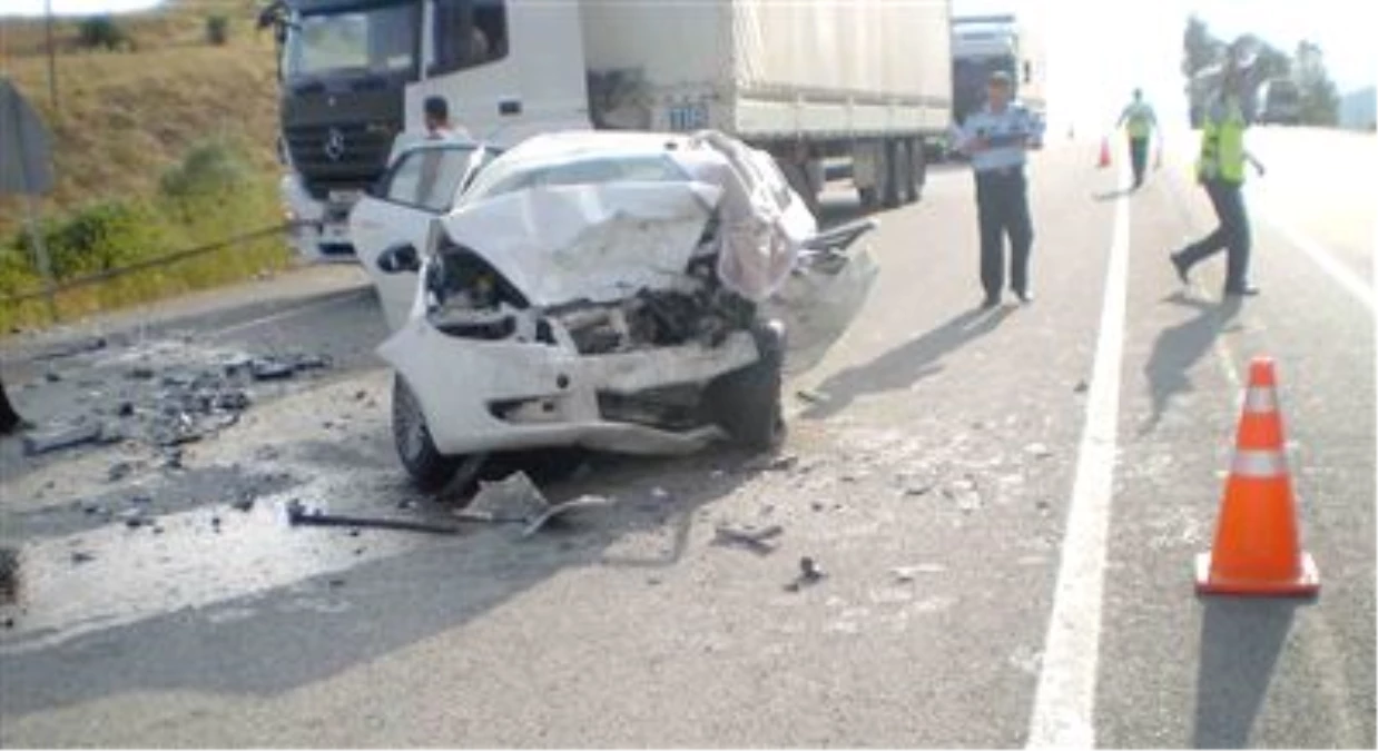 Erzincan\'da Trafik Kazaları Mobese Kameralarına Yansıdı